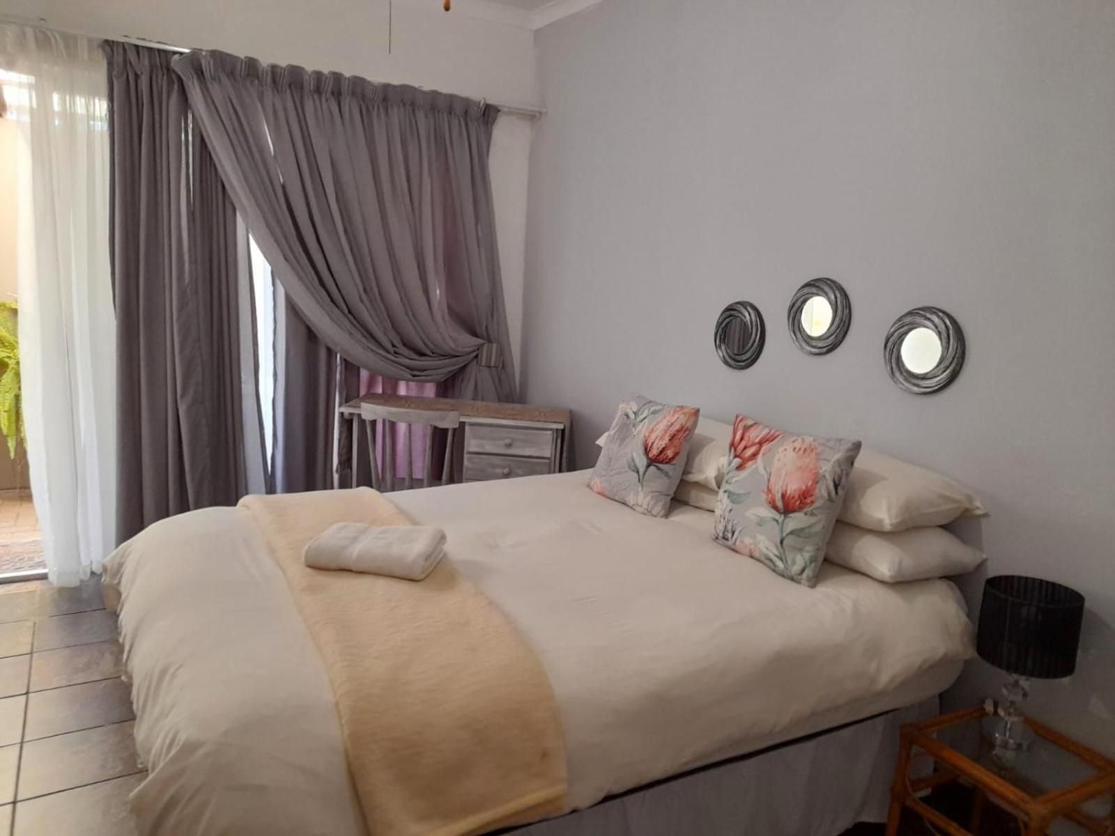 Ukarimu Guest House Klerksdorp Oda fotoğraf